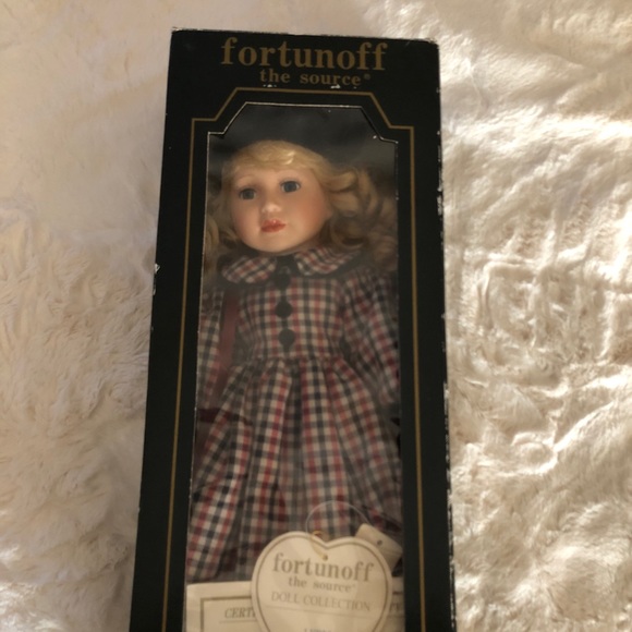 Vintage Fortunoff Doll Collection- LYDIA - Picture 7 of 8